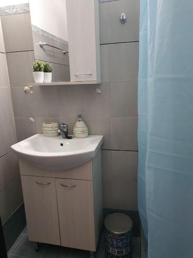 Παραθαλασσια Στουντιο Μιχαλιας Sea View Studio Michalias Agía Marína Exterior foto
